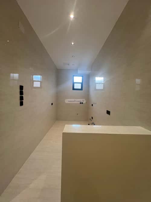 شقة ب 8 غرف شمال التضامن، خميس مشيط