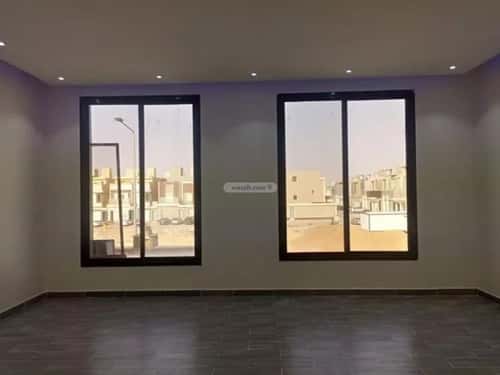 فيلا 250 متر مربع شرقية على شارع 15م الرمال، شرق الرياض، الرياض