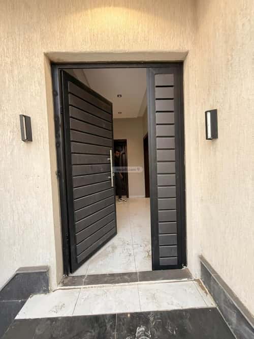 فيلا 310 متر مربع جنوبية على شارع 16م الوفاء، شرق جدة، جدة