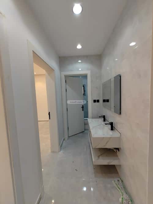 Villa 448 SQM Facing South on 16m Width Street Al Salyhyah, East Jeddah, Jeddah