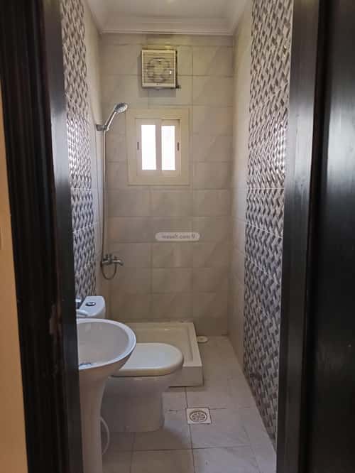 شقة ب 5 غرف النزهة، شمال جدة، جدة