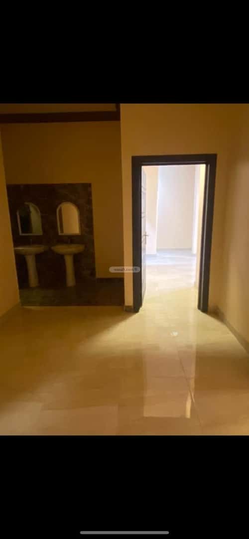 شقة 180 متر مربع ب 5 غرف ظهرة لبن، غرب الرياض، الرياض