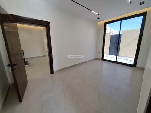 Villa 270.3500061035156 SQM Facing South East on 15m Width Street An-Nahdah, East Riyadh, Riyadh