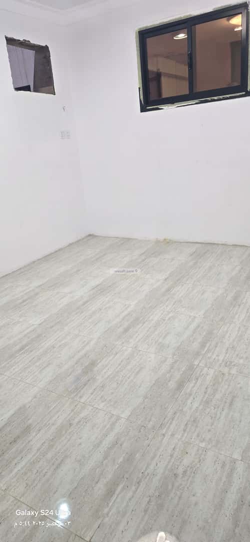 عمارة 399 متر مربع واجهة غربية النهضة، تبوك