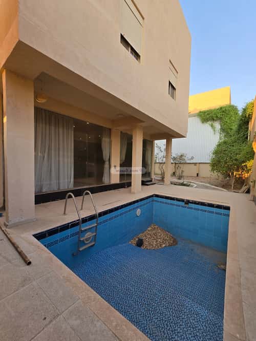 فيلا 525 متر مربع شمالية على شارع 15م الياقوت، شمال جدة، جدة