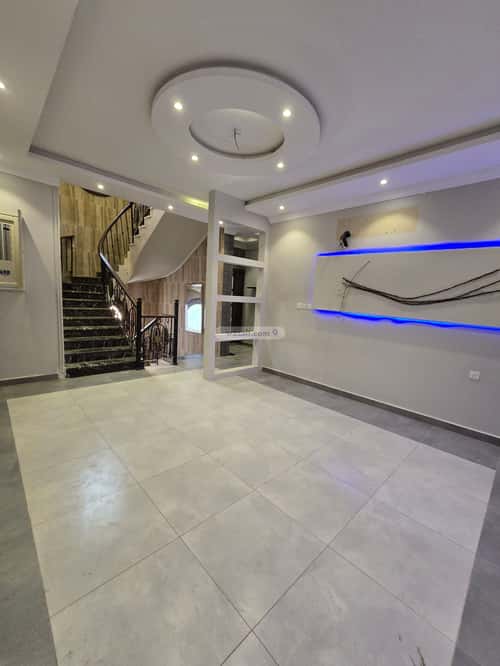 فيلا 525 متر مربع شمالية على شارع 15م الياقوت، شمال جدة، جدة