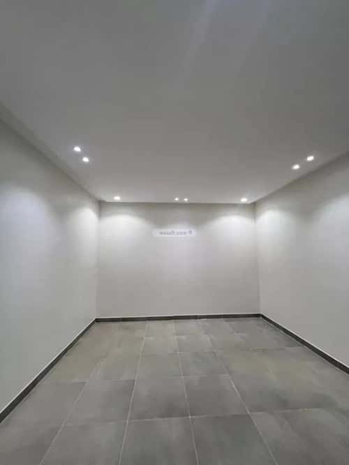 شقة 4 غرف في عكاظ