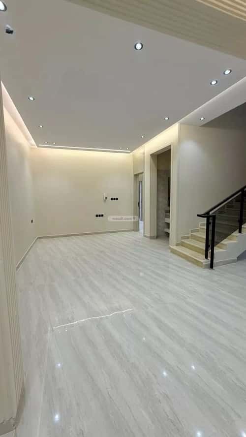 Villa 200 SQM Facing North on 15m Width Street Middle Al-Uraija, West Riyadh, Riyadh