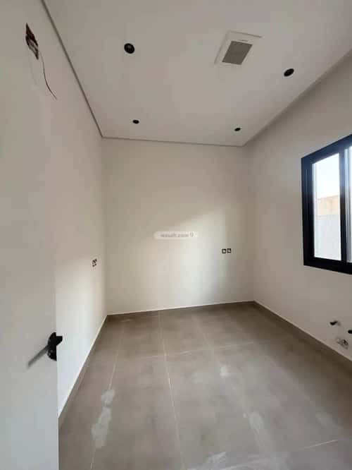 Villa 320 SQM facing South on 18m width street الحزم، غرب الرياض، الرياض