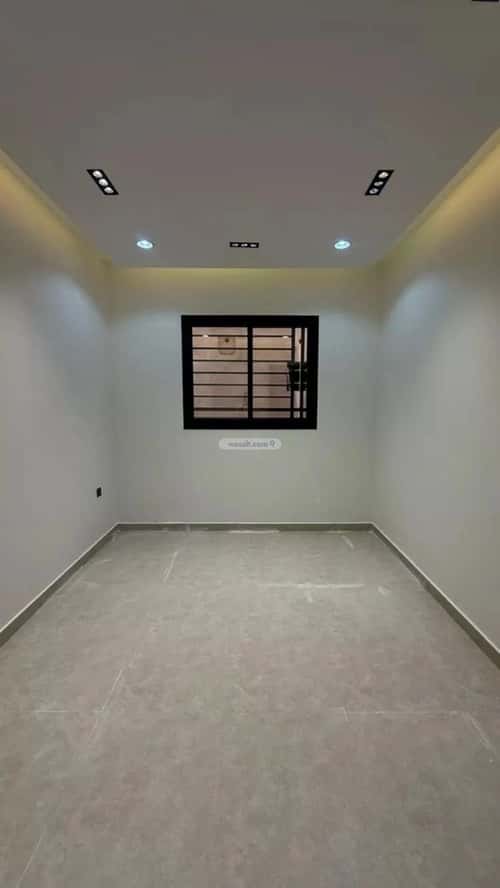 فيلا 200 متر مربع شمالية على شارع 15م العريجاء الأوسط، غرب الرياض، الرياض