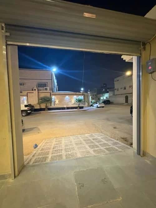 5 bedroom villa in Al Uraija Al Gharbi