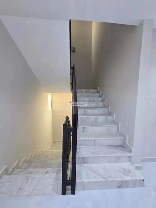 فيلا 5 غرف في ظهرة لبن