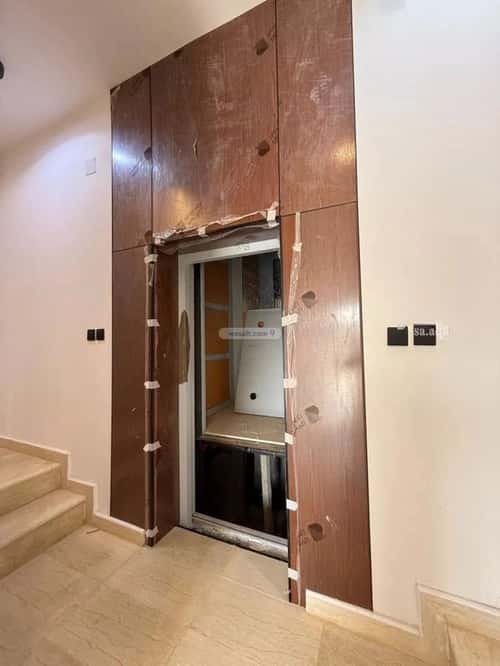 Floor 196 SQM with 3 Bedrooms Al-Hazm, West Riyadh, Riyadh