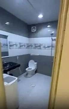 شقة بغرفة السلام، الخرج