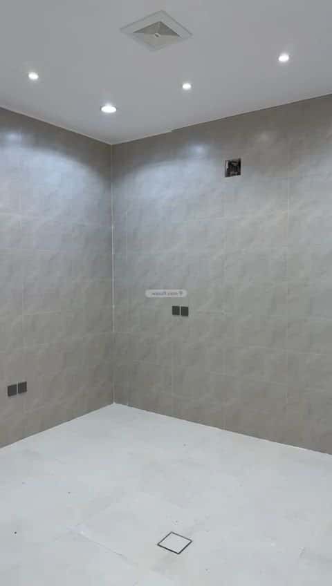 Apartment with 3 Bedrooms Dahrat Laban, West Riyadh, Riyadh