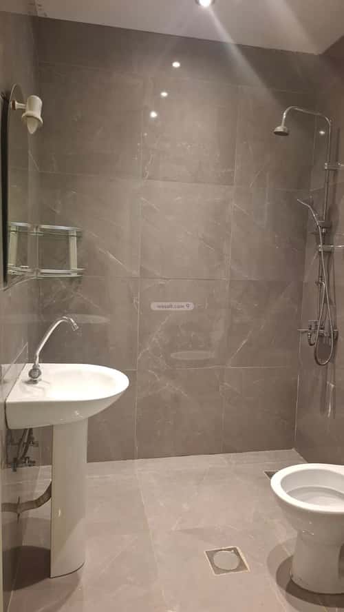 Apartment with 3 Bedrooms Al Rawdhah, North Jeddah, Jeddah