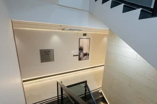 Apartment with 4 Bedrooms Al-Mahdiyah, West Riyadh, Riyadh