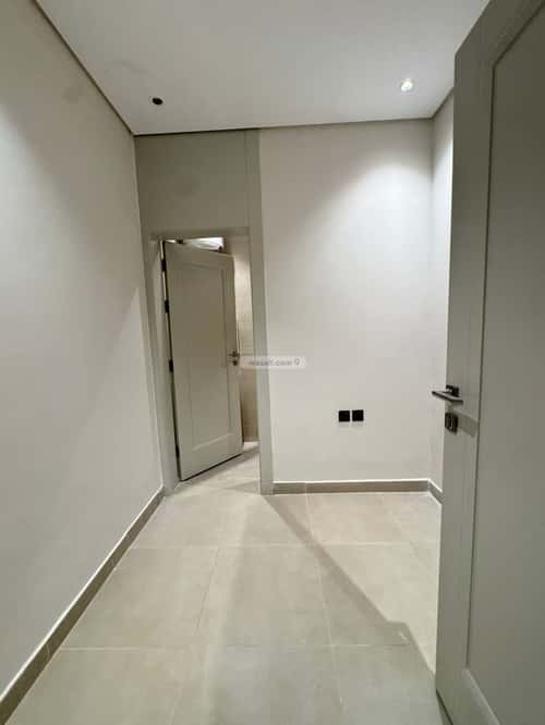 شقة 128 متر مربع ب 4 غرف قرطبة، شرق الرياض، الرياض