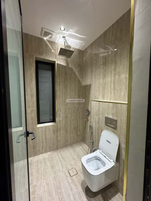 Apartment with 4 Bedrooms King Fahad Dist, Aldammam