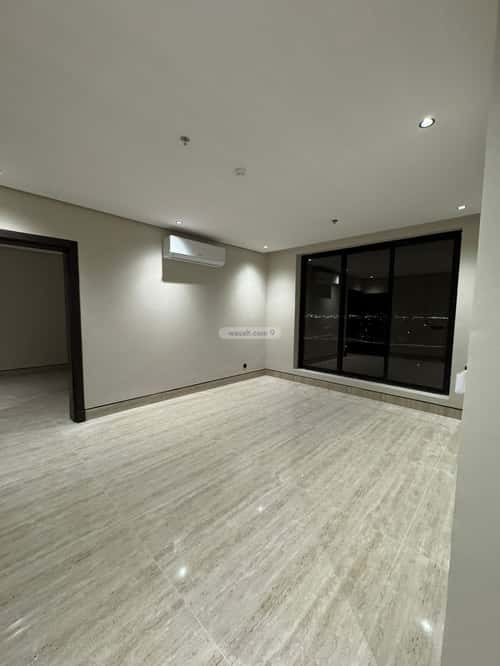 Apartment with 4 Bedrooms King Fahad Dist, Aldammam