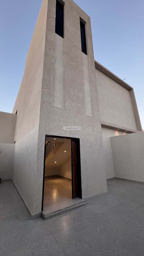 Floor 412.56 SQM with 3 Bedrooms Al Fakhriyah, Eanizah