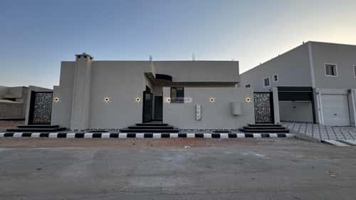 Floor 500 SQM with 3 Bedrooms As Safa, Eanizah