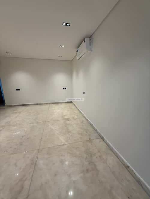 Floor 390 SQM with 4 Bedrooms As-Sahafa, North Riyadh, Riyadh