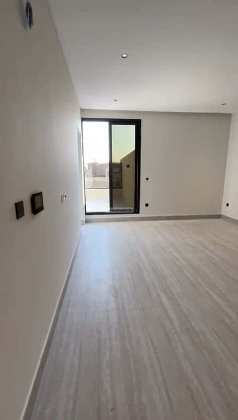 دور 390 متر مربع ب 4 غرف الصحافة، شمال الرياض، الرياض