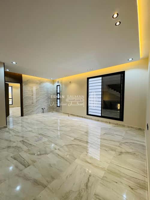 فيلا 343.19 متر مربع جنوبية على شارع 15م الرحاب، الطائف