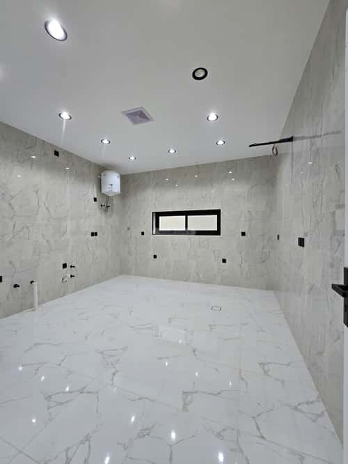 Villa 306 SQM Al Rahab, Alttayif