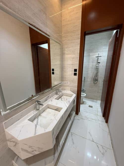 دور ب 6 غرف الجنادرية، شرق الرياض، الرياض