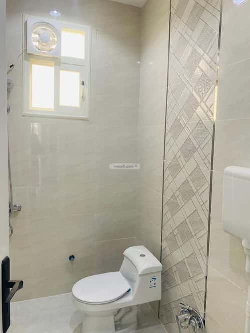 فيلا 451.31 متر مربع شمالية شرقية على شارع 25م الصناعية، خميس مشيط