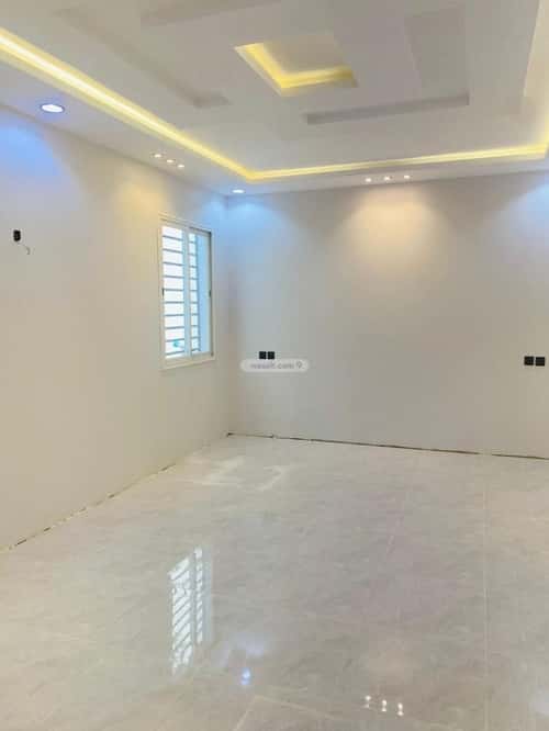 فيلا 451.31 متر مربع شمالية شرقية على شارع 25م الصناعية، خميس مشيط