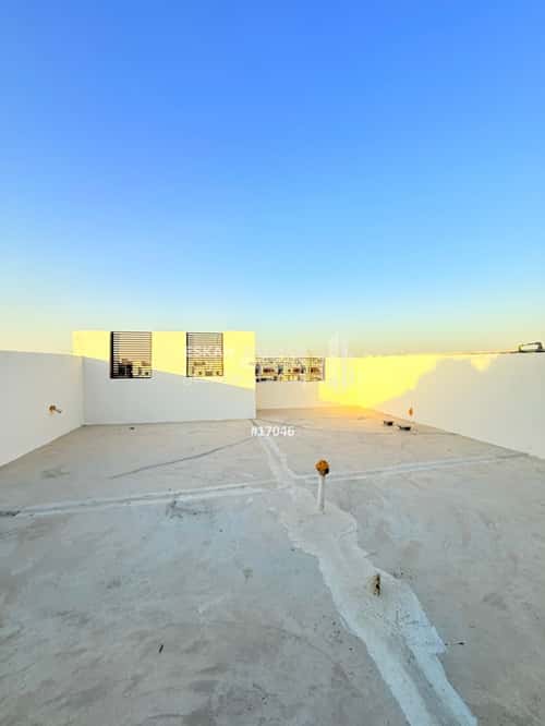 فيلا 437.5 متر مربع شمالية على شارع 20م الأمواج، الخبر