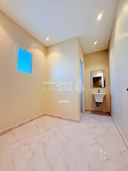 فيلا 437.5 متر مربع شمالية على شارع 20م الأمواج، الخبر