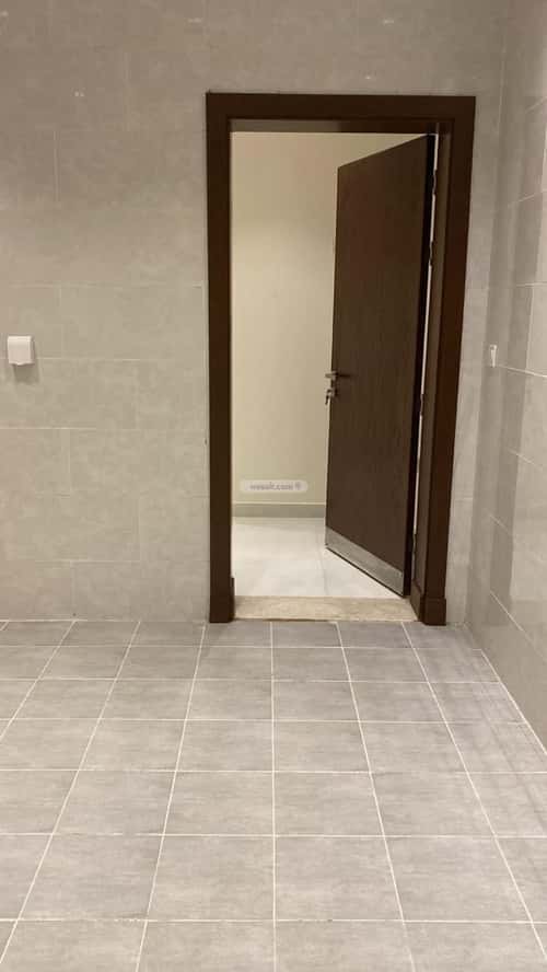 فيلا 384 متر مربع جنوبية على شارع 18م الجنادرية، شرق الرياض، الرياض