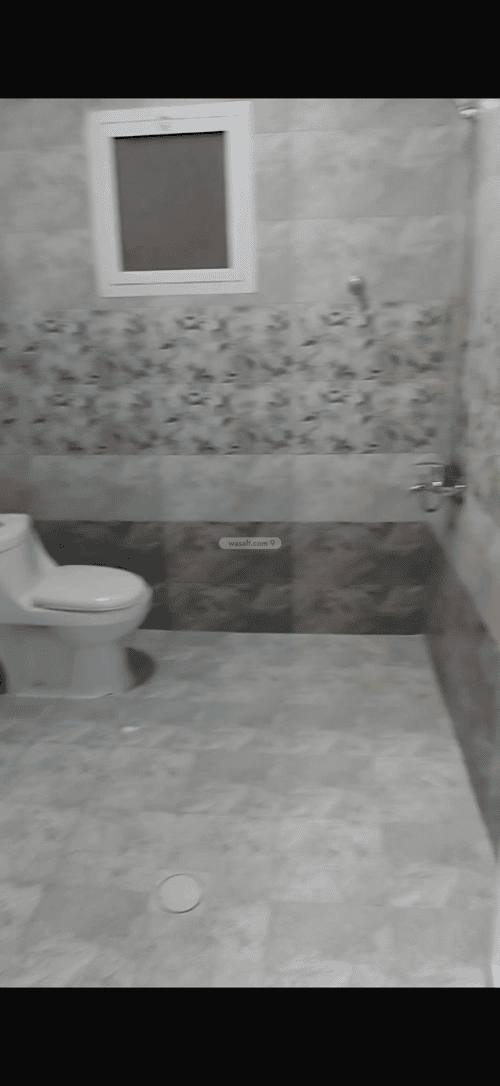 Villa 250 SQM Facing South on 18m Width Street King Fahad Dist, Aldammam