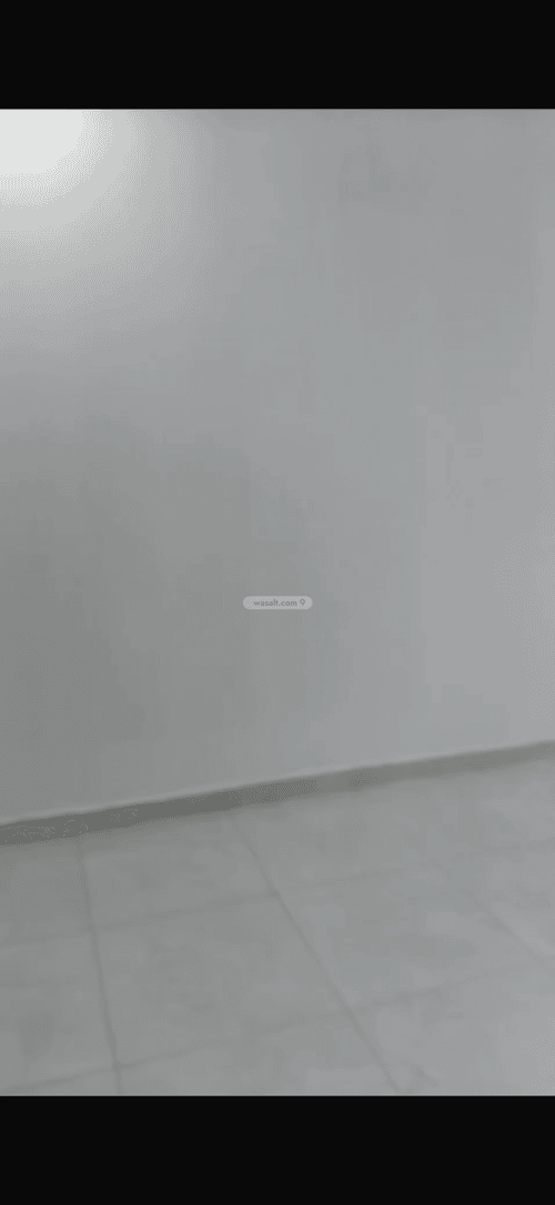 فيلا 250 متر مربع جنوبية على شارع 18م ضاحية الملك فهد، الدمام