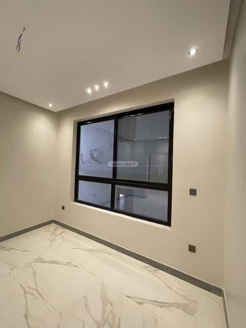Floor 204 SQM with 5 bedrooms حكومي1، شمال جدة، جدة