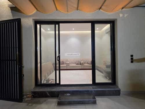 Floor 251.51 SQM with 4 Bedrooms Al-Yarmuk, East Riyadh, Riyadh