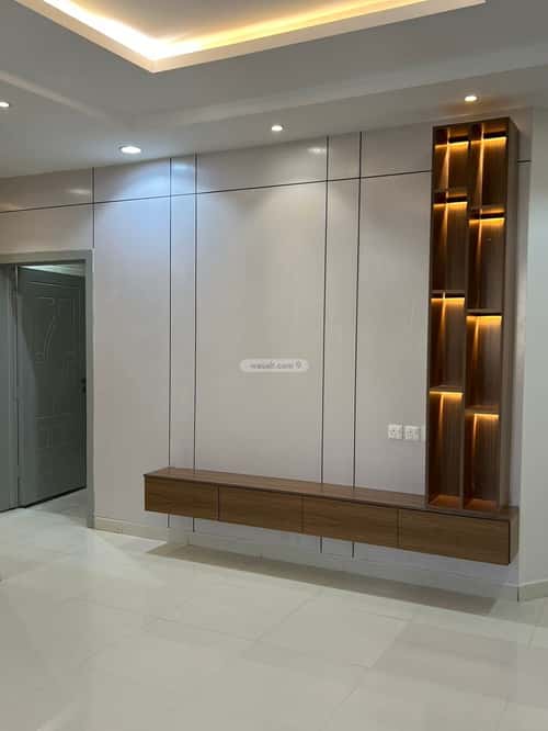 Apartment with 5 Bedrooms Dahrat Laban, West Riyadh, Riyadh