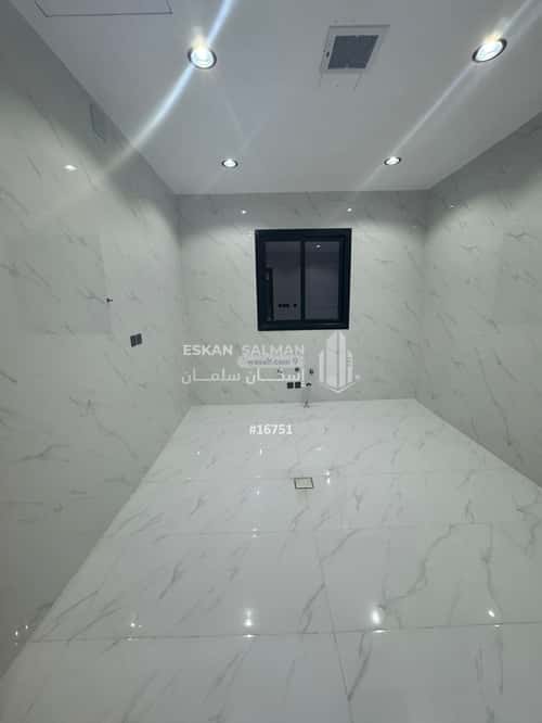 Floor 144 SQM with 6 bedrooms الندوة، شرق الرياض، الرياض