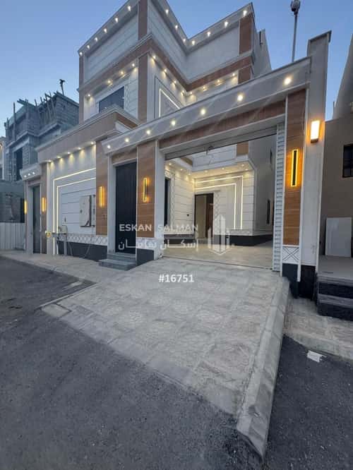 Floor 144 SQM with 6 Bedrooms Al- Nadwah, East Riyadh, Riyadh