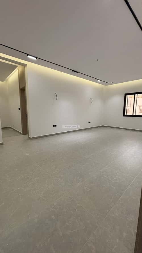 فيلا 411.71 متر مربع شمالية على شارع 16م الدفاع، المدينة المنورة