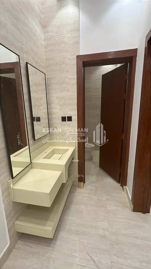 Floor 220 SQM with 6 bedrooms بدر، جنوب الرياض، الرياض