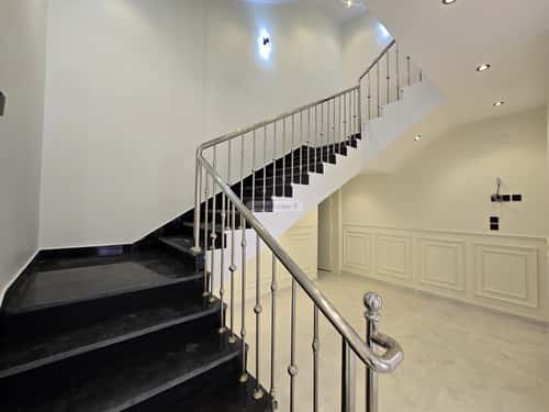 Villa 311 SQM Al Rahab, Alttayif