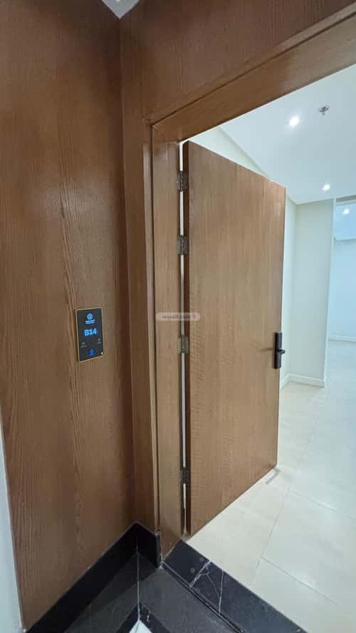 Apartment with 3 Bedrooms Al-Malqa, North Riyadh, Riyadh