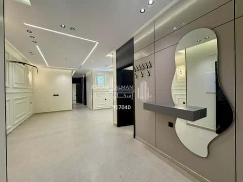 شقة ب 8 غرف الحلقة الشرقية، الطائف