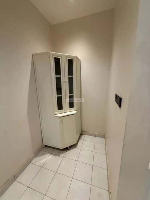 Floor 224 SQM with 6 bedrooms النسيم الغربي، شرق الرياض، الرياض