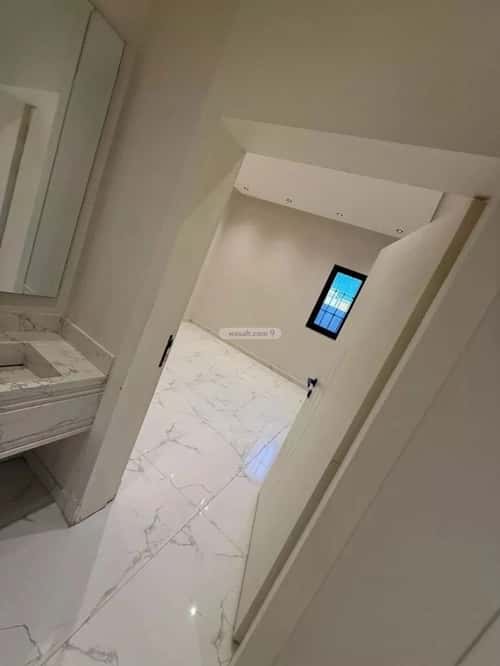 Floor 224 SQM with 6 Bedrooms West An-Naseem, East Riyadh, Riyadh